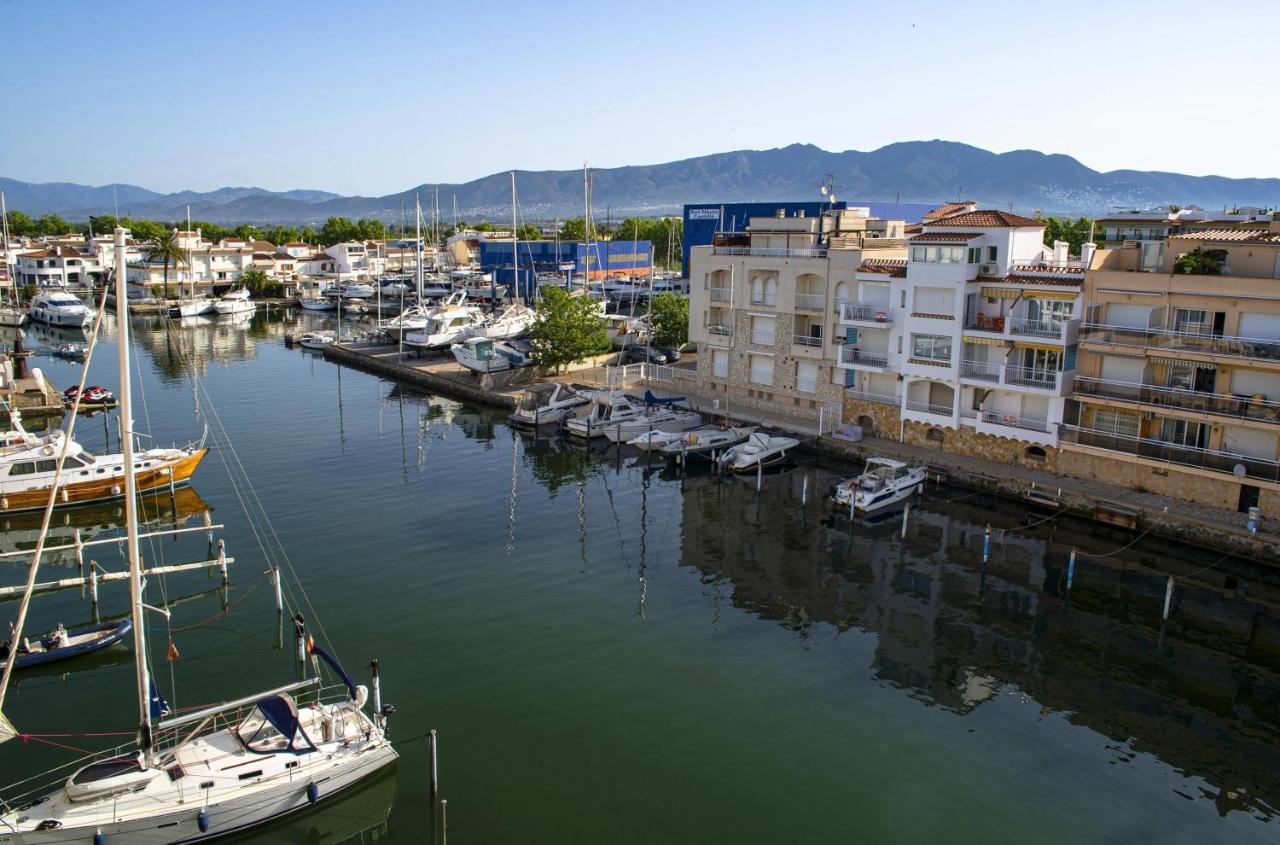 Pierre & Vacances Empuriabrava Marina מראה חיצוני תמונה